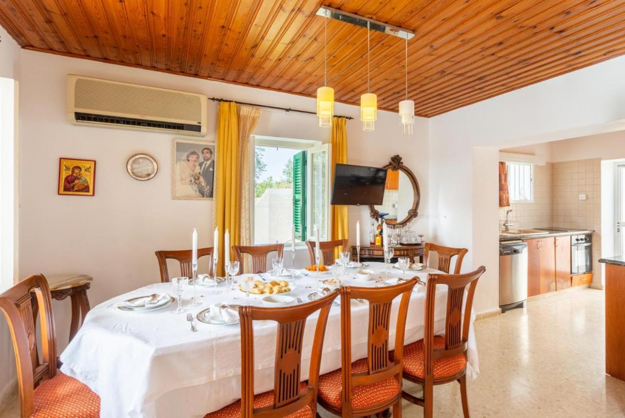 Villa Constantinos Kato Yialia Kültér fotó
